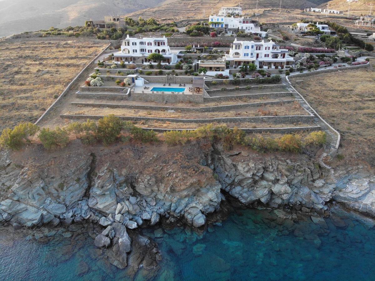 Aparthotel En Plo Agios Romanos Exterior foto